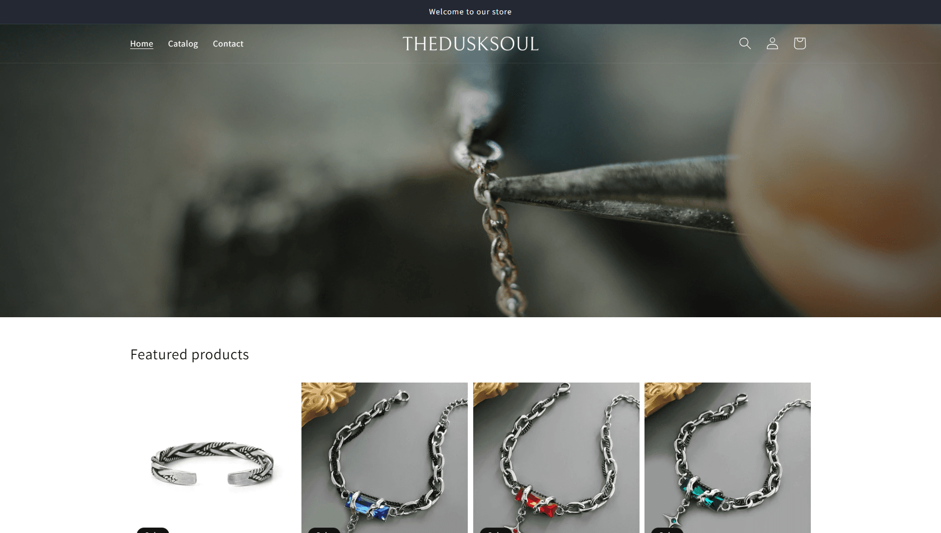 4. Ecommerce App (Shopify)